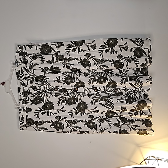 APT 9 Long Green Floral Maxi Skirt Size XXL - Picture 1 of 7